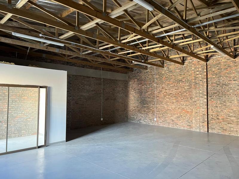 Commercial Property for Sale in Fairview Eastern Cape